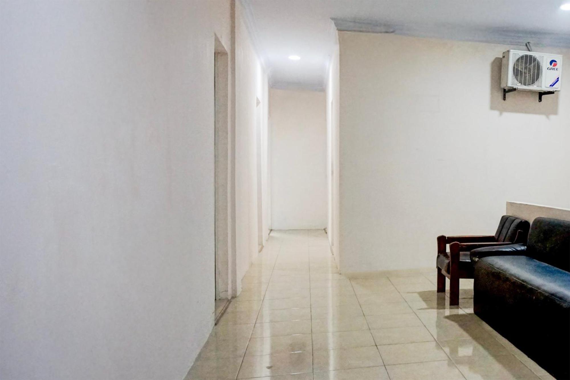 Hotel O Medan City Center Near Plaza Medan Fair Buitenkant foto