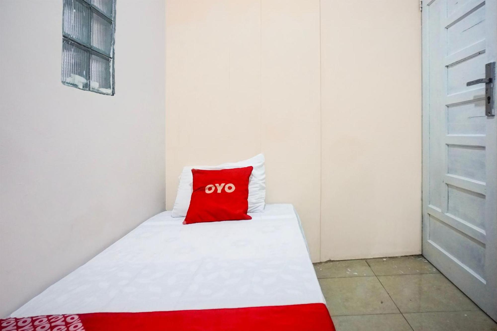 Hotel O Medan City Center Near Plaza Medan Fair Buitenkant foto