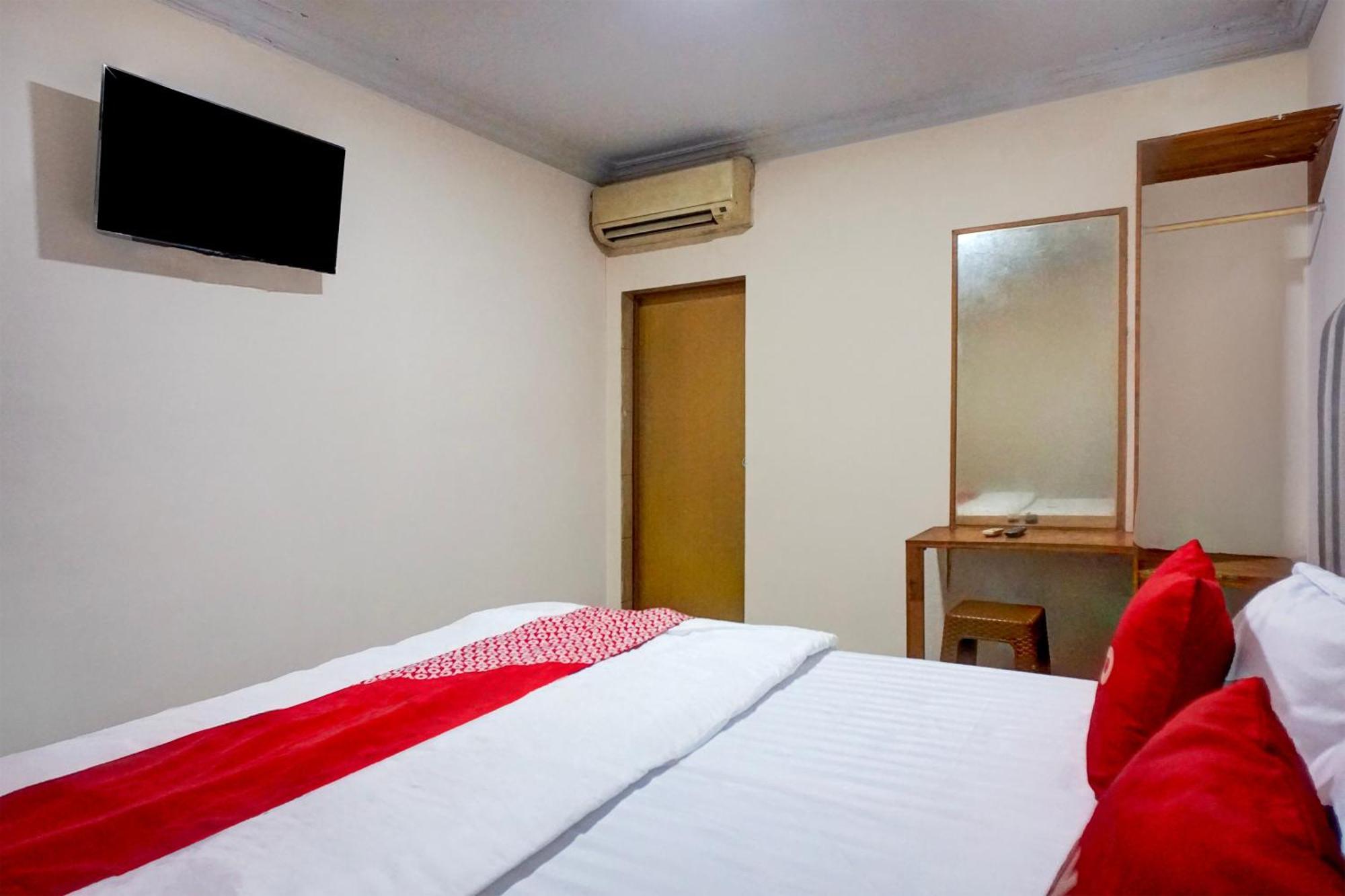 Hotel O Medan City Center Near Plaza Medan Fair Buitenkant foto